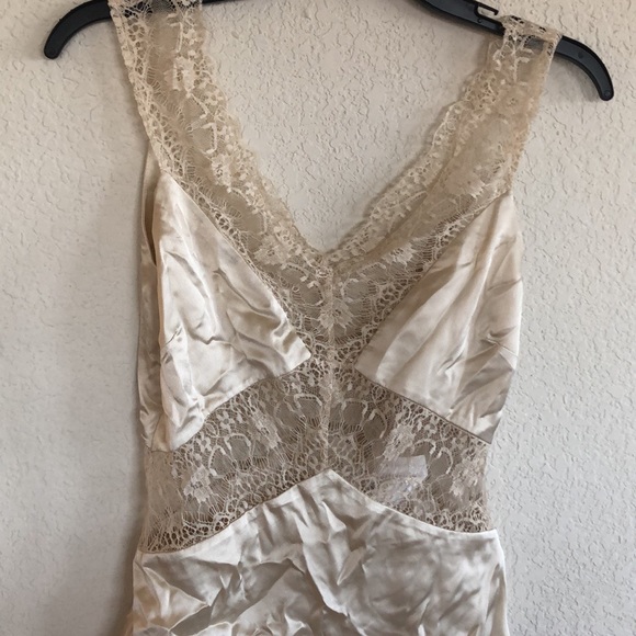 CAMILA COELHO Delaney Top - Picture 5 of 13